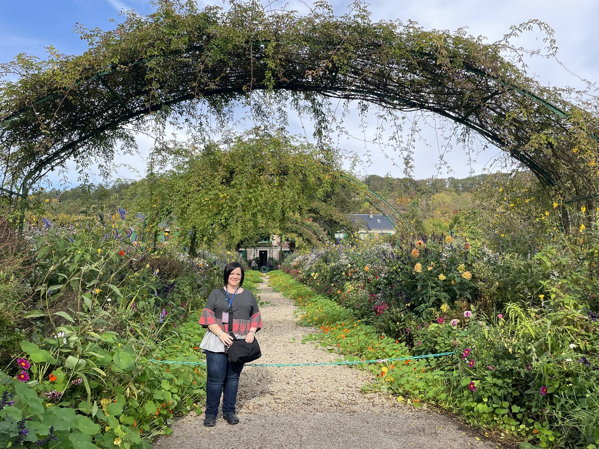 KimberKGTTU's tweet photo. Today’s adventures…Versailles, Giverny and Trouville. Seeing Claude Monet’s home and gardens in Giverny was spectacular and definitely the highlight of the day. https://t.co/ZkwGDla5Mt