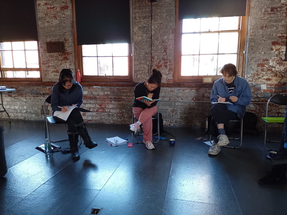 JacksLanternPro's tweet photo. Day 2 of R&D with #NathanGeering.
Getting into how each character expresses their feelings & how to convey the same emotion in different ways on stage.
#newwriting #comedy
See them in action on Friday 28th October @NottmPlayhouse
https://t.co/hM3P2EKhl5 https://t.co/gAk6Nkl0zH