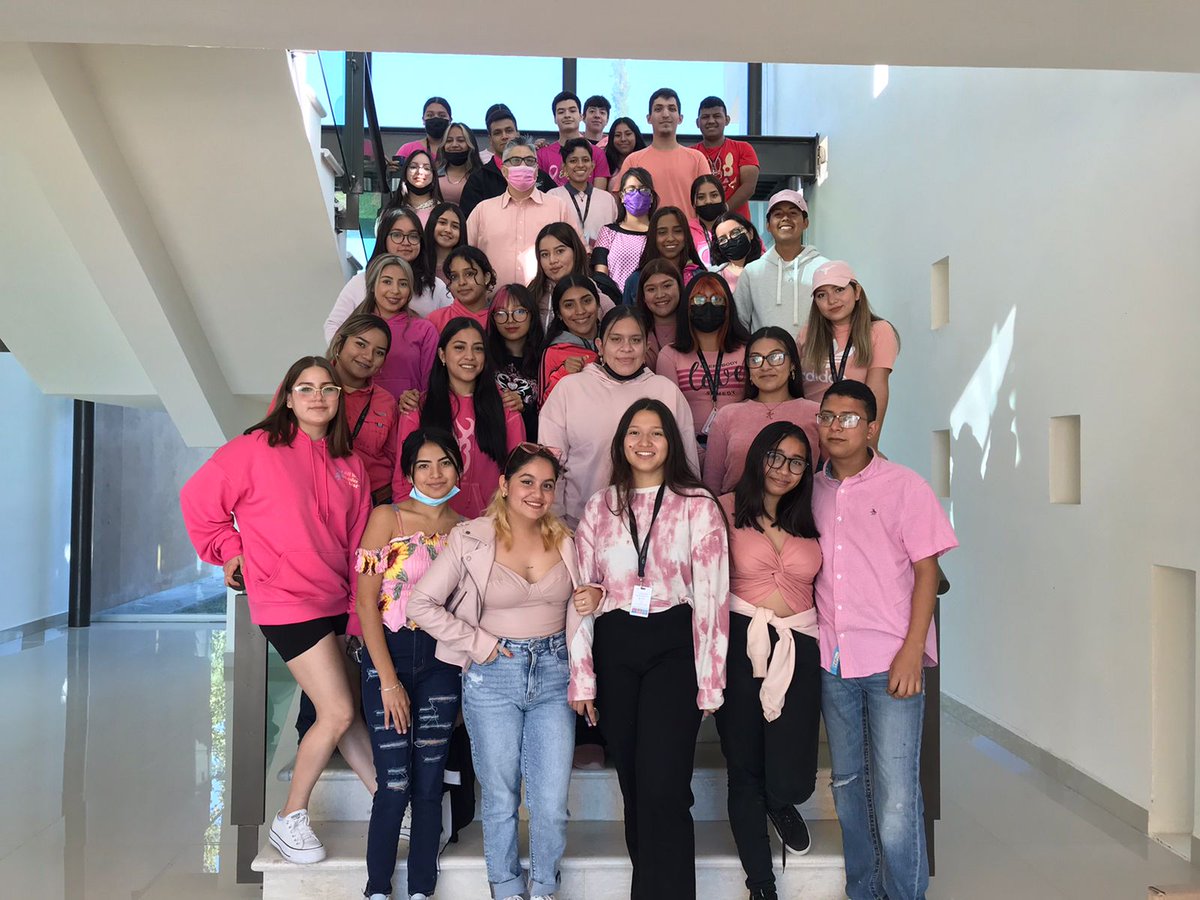 UTnortecoahuila's tweet photo. Con solidaridad nos sumamos como Comunidad Universitaria a la Conmemoración del Día Internacional de la Lucha Vs el Cáncer de Mama, portando el color rosa como un recordatorio para que todos nos unamos a la causa de la prevención temprana. #NuevoRumbo #SomosCorrecaminos @mrikelme https://t.co/x34V6MPLD7