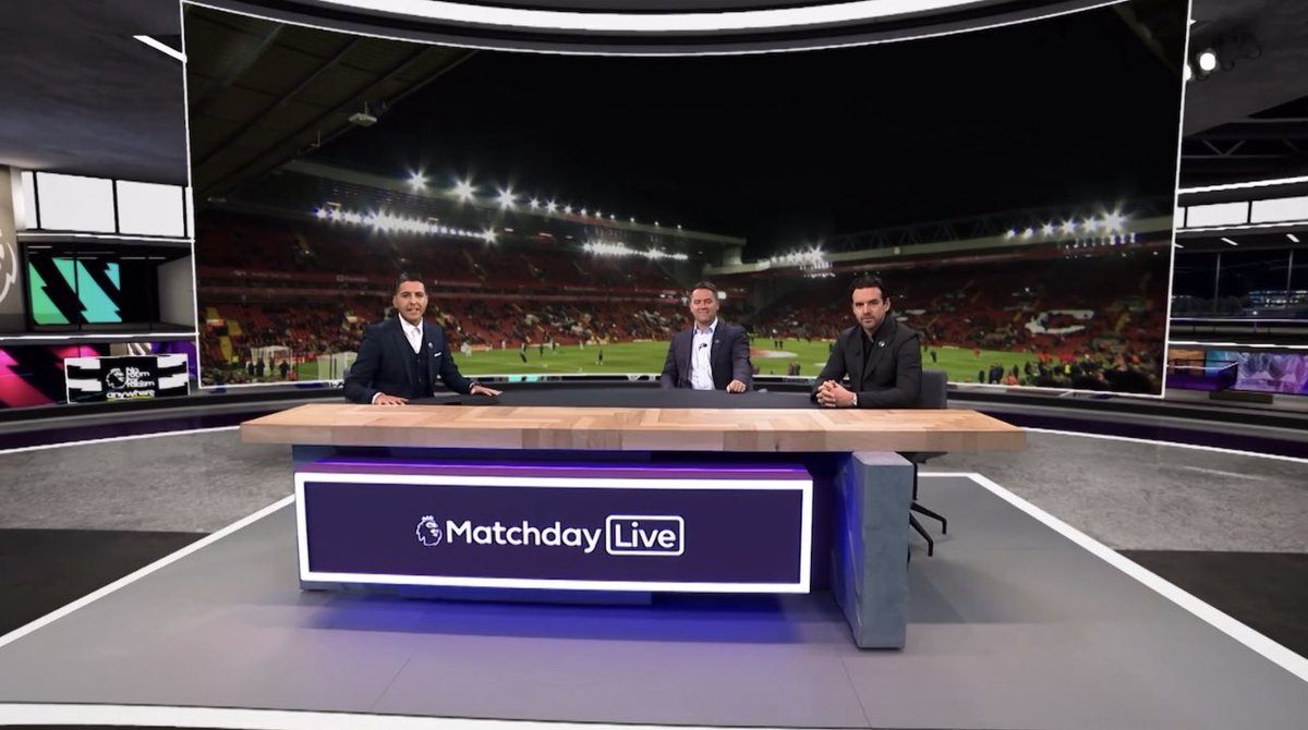 A big night in the @premierleague - a pleasure as always to host it for viewers across the 🌎 with @themichaelowen & Owen Hargreaves #MatchdayLive