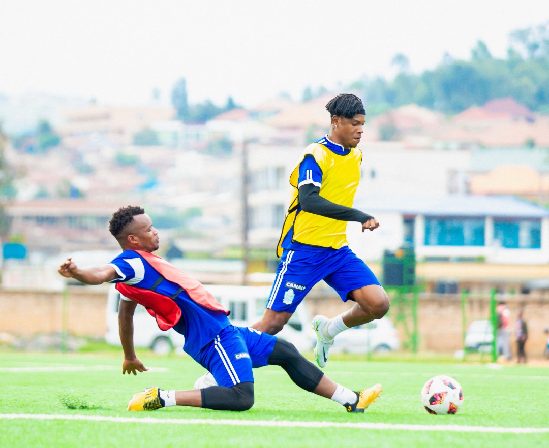 rayon_sports's tweet photo. Shots from today's training session ahead of #RAYESP...
#Gikundiro | #OneTeamOneDream https://t.co/YGdjHj9vSx