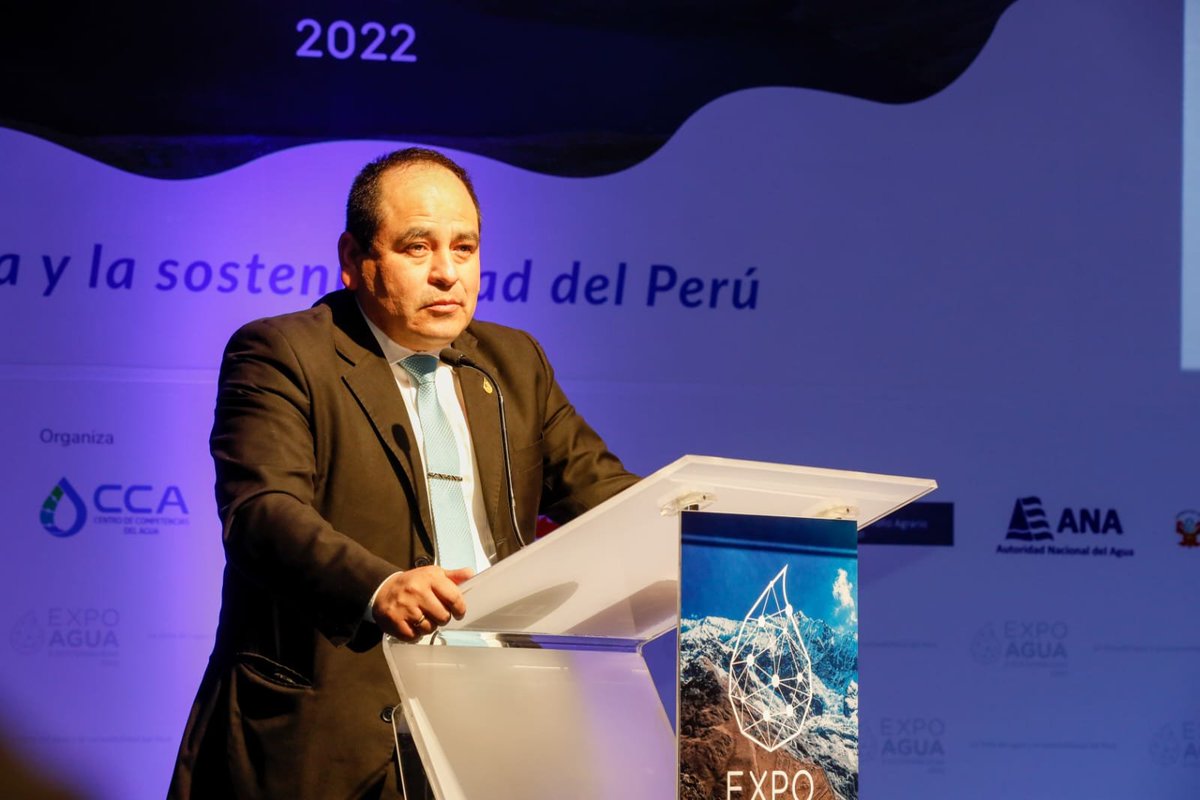viviendaperu's tweet photo. ¡Inició la #ExpoAgua! ✅🚰 El ministro César Paniagua participó en la jornada inaugural de la @ExpoaguaPeru 2022. Ratificó el compromiso del Gobierno y su sector con el cierre de brechas en el acceso al agua. 🤝 https://t.co/RkIpWLcidQ
