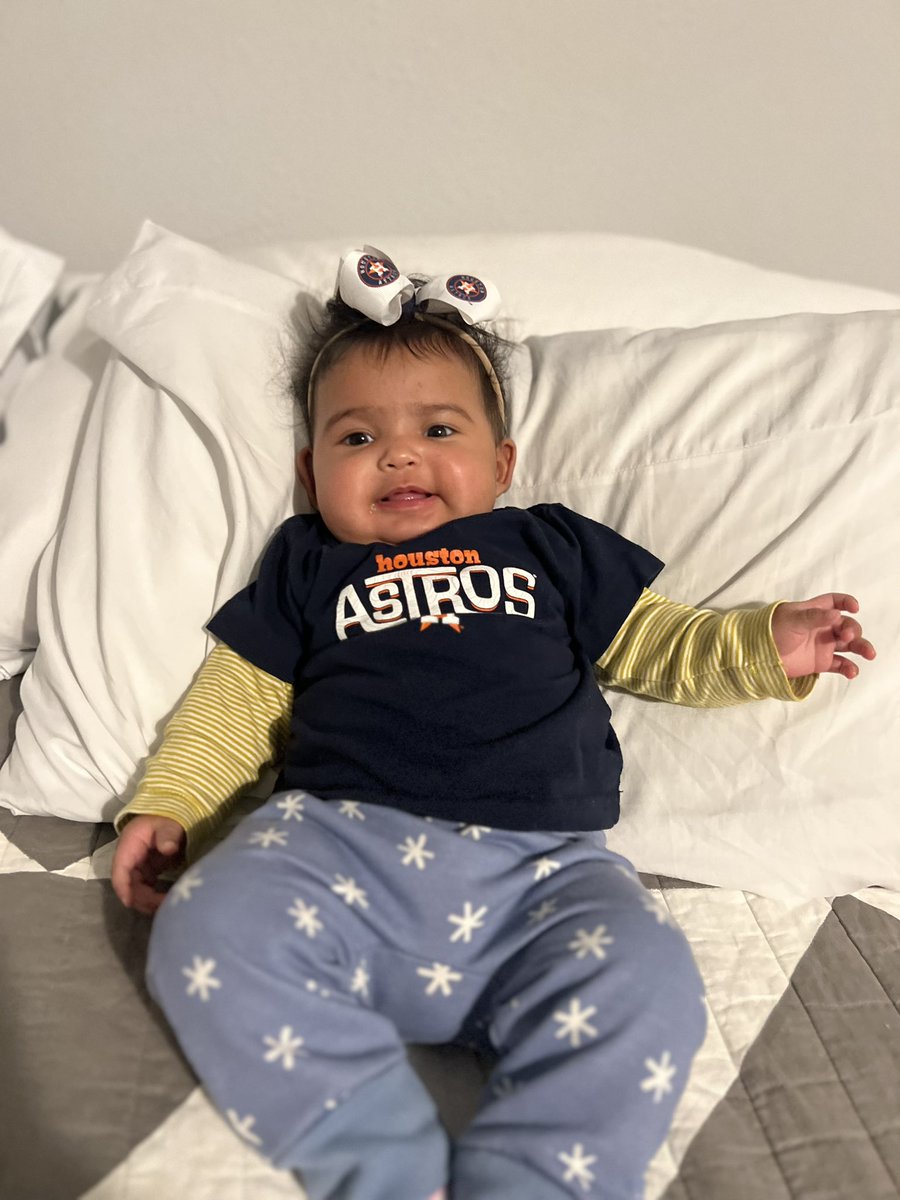 getersmp's tweet photo. Geters Twins are ready for the Astros Game.. Lets Go Astros @astros @ChaunGeters https://t.co/lxXl6GvgkP