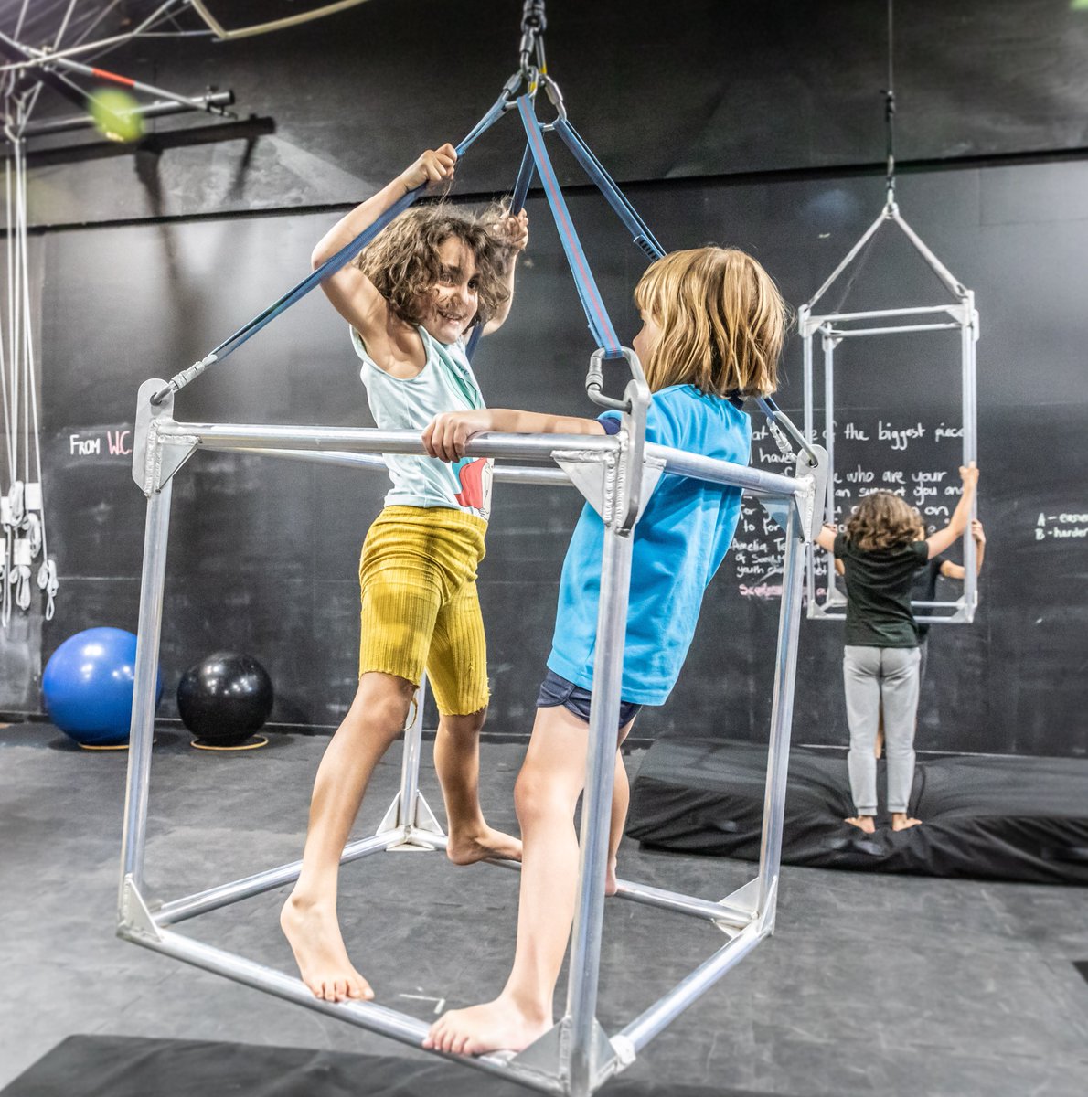 WomensCircus's tweet photo. Treat your child a circus adventure they'll never forget! Our renowned birthday parties are for children of all ages and genders! Your chance to kick back and relax while we show the kids a great time. Book now: https://t.co/tj3ABa5IXl

#WomensCircus #BirthdayParty https://t.co/tgqFAej2Ks