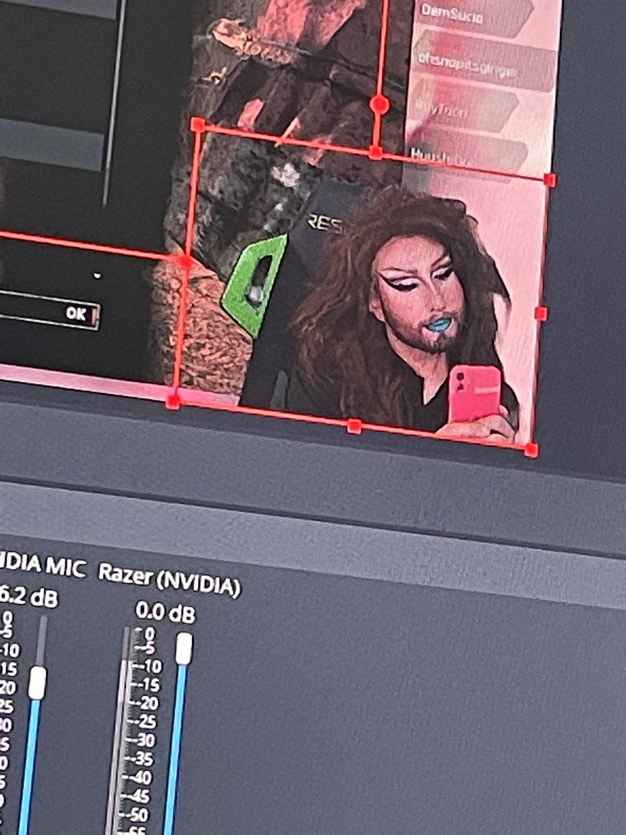 vergamott's tweet photo. This is my hair, I don’t wear wigs. 
Live proof @ https://t.co/o6x0LK9VD4 rn https://t.co/pRNaoURhEj
