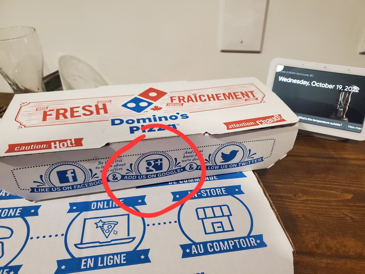 kashani's tweet photo. Domino's still has Google+ on their cheesy bread boxes 😅 @RonAmadeo  @MKBHD https://t.co/q3VLfItVsv