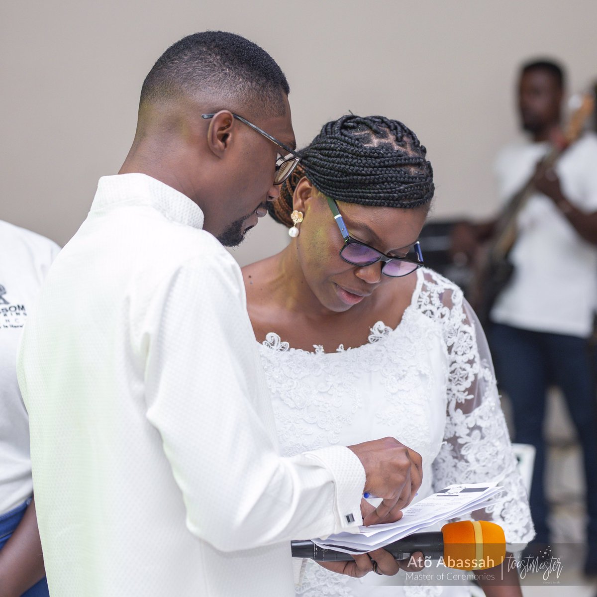 atoabassah's tweet photo. How do you want to be remembered as an MC? 

Start with consulting all partners and stakeholders, even at the event, at least before you say hello to everyone. 😊

#agtg #thetoastmaster #masterofceremony #professionalemcee #professionalmc #birthdayparty

📸 @nanaRANKINGH https://t.co/mcdLTYGp3Y