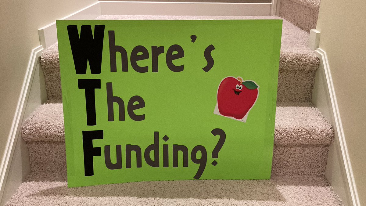 TheFrenchWong's tweet photo. So excited to #StandForEducation with @cpeck3, @schill_dawg, @albertateachers & fellow #AbEd advocates on Saturday! 💪🏻✊🏻
Some sign suggestions…
#AbEdFail #AbLeg #AbPoli #StudentsDeserveBetter #AlbertaDeservesBetter #DitchTheDraft #FireTheUCP https://t.co/u6rc4lUGd8