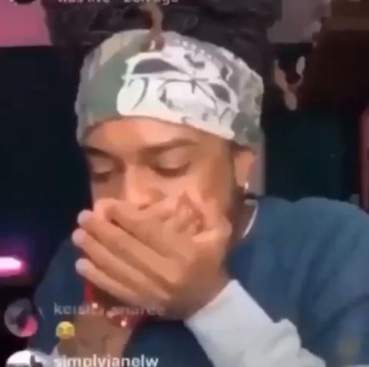 macdunkinonthy's tweet photo. @ThyrealMacbeth1 YO I HEARD YO WIFE DIED LGSKRDJDSGGDVV IM DONEEEE😭😭😭😭 https://t.co/VaZ3JOGf5T