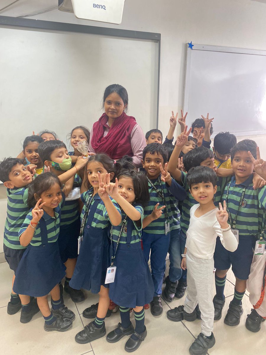 dpsgbn's tweet photo. # diwalicelebration
#diwaliideas
#dpsgbn
#loveall
#schoolgoal
# primaryeducation
#ilovemyschool https://t.co/9LpmC399zr