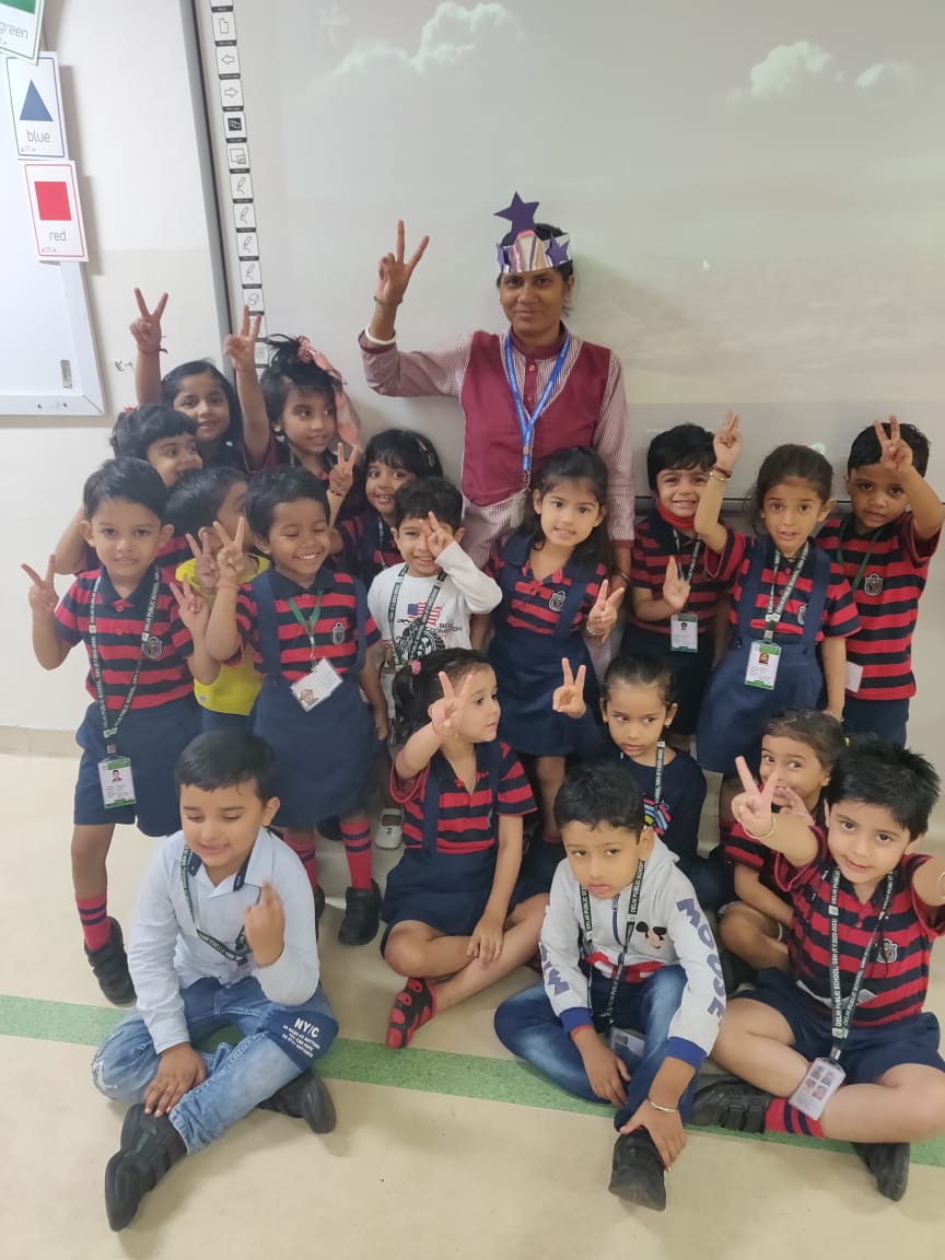 dpsgbn's tweet photo. # diwalicelebration
#diwaliideas
#dpsgbn
#loveall
#schoolgoal
# primaryeducation
#ilovemyschool https://t.co/9LpmC399zr