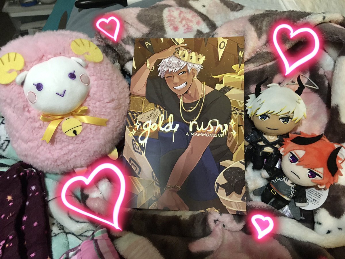 AmaiNeiko's tweet photo. Look what came today!! (Actually late yesterday😆) Thank you!! @mammonzine So many amazing artists and writers! I'm really happy to be able to support you all and our favorite first demon Mammon! #obeyme #obeymemammon https://t.co/fKTeCBelV9