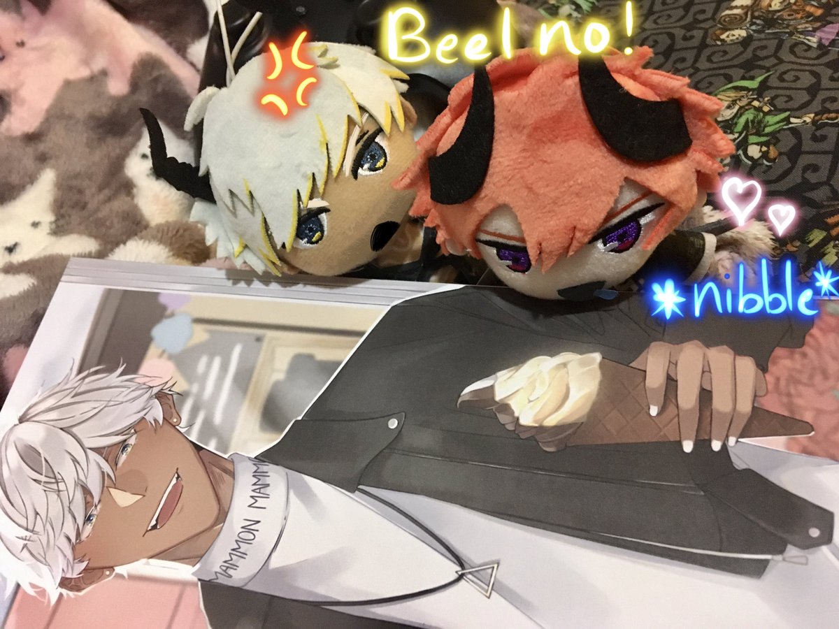 AmaiNeiko's tweet photo. Look what came today!! (Actually late yesterday😆) Thank you!! @mammonzine So many amazing artists and writers! I'm really happy to be able to support you all and our favorite first demon Mammon! #obeyme #obeymemammon https://t.co/fKTeCBelV9