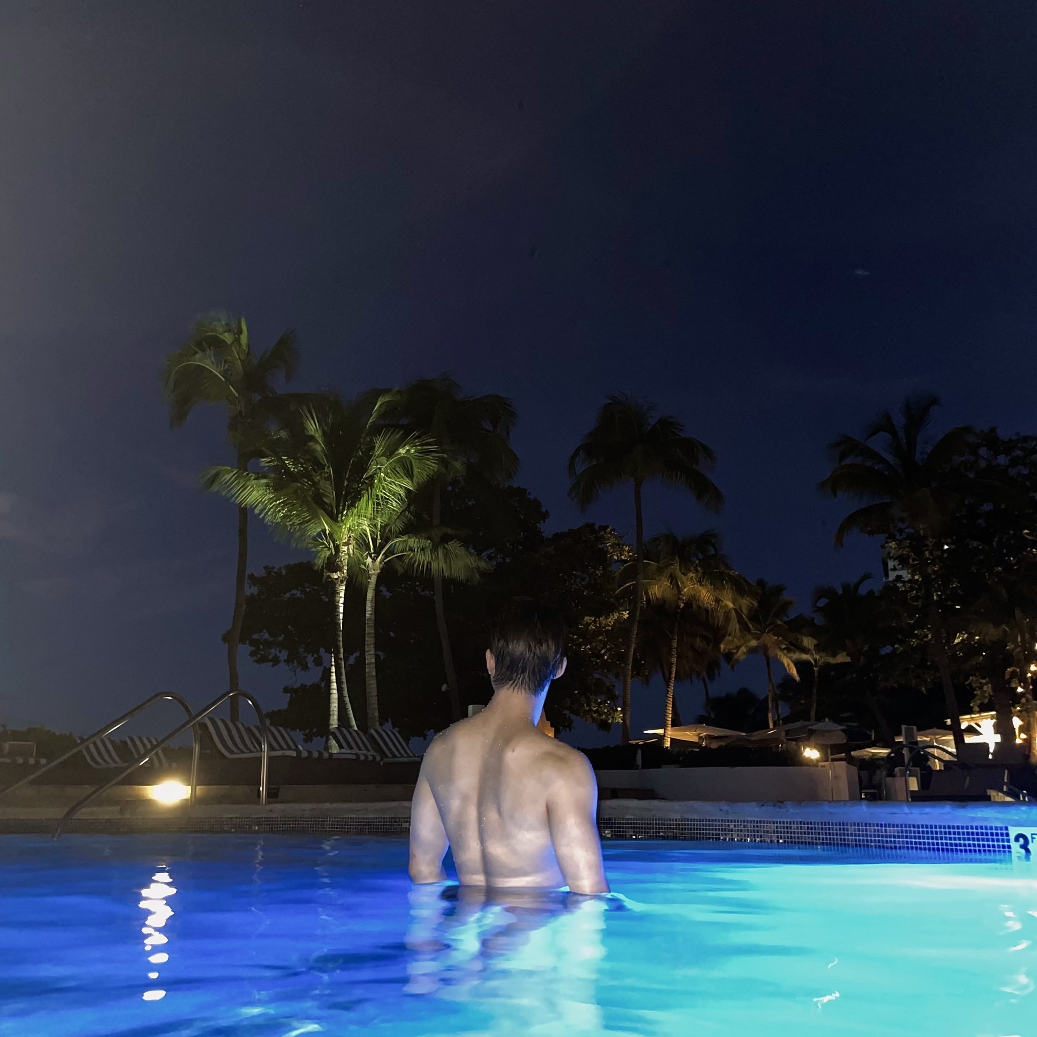 [잡담] 밤이 되었습니다 좋은 거 한 장 하고 가세요.. | 인스티즈