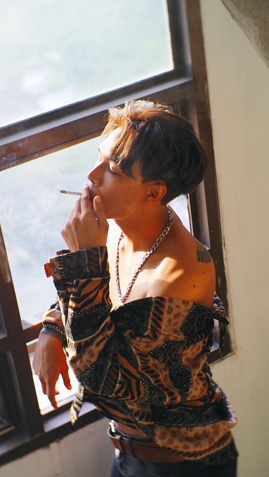 My morning mood with 🚬 shout out to ma camera man @pthe_pho 📸 on his Insta  Check my nud* album in my<a href="/tag/imimmaim"class="tags"><span>#imimmaim</span></a>