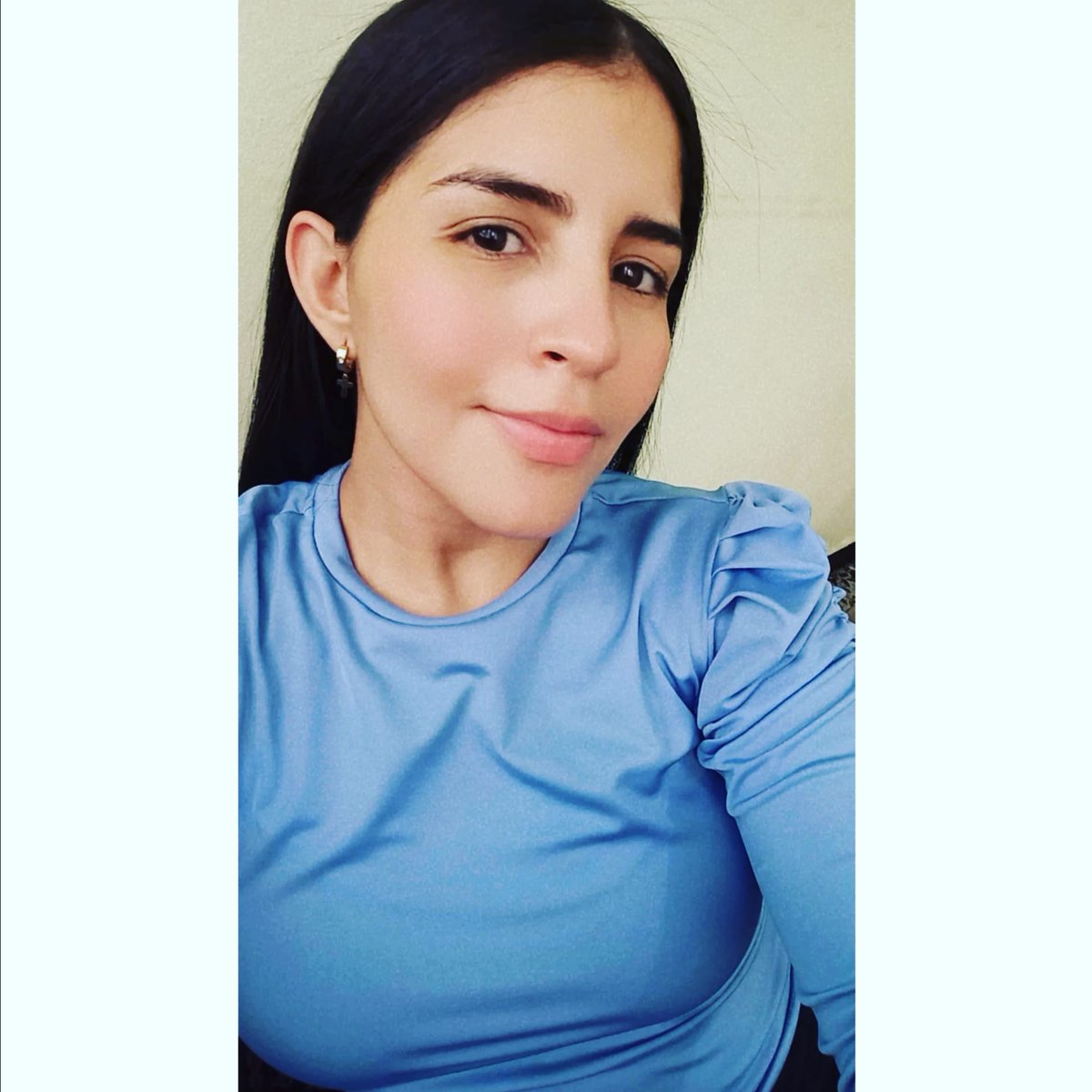 Erika_Cardozo_'s tweet photo. #NuevaFotoDePerfil https://t.co/zGptLMlyXB