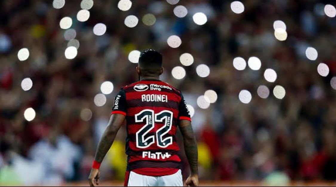 NOTAS DA PARTIDA: Éverton Ribeiro é o melhor do time, mas Rodinei é premiado