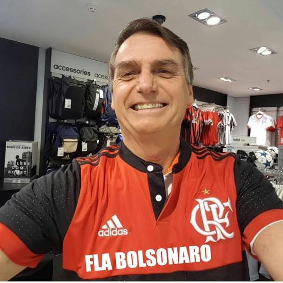 severin89414215's tweet photo. @nikolas_dm @Miranineves BOLSONARO, ÉÉÉÉ CAMPEÃO !! 

E O LULA ?? 🤔

É LADRÃO !! 😂😂😂
. https://t.co/0hxKk1SBqf