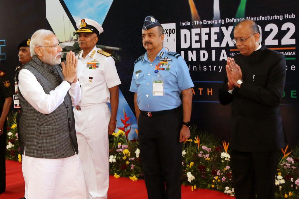 DeepExplo's tweet photo. Today Hon'ble Prime Minister Shri Narendrabhai Modi inaugurated the DefExpo 2022 at Mahatma Mandir Convention and Exhibition Centre (MMCEC), Gandhinagar, Gujarat.
#DefExpo2022 https://t.co/njTK2HzWRy