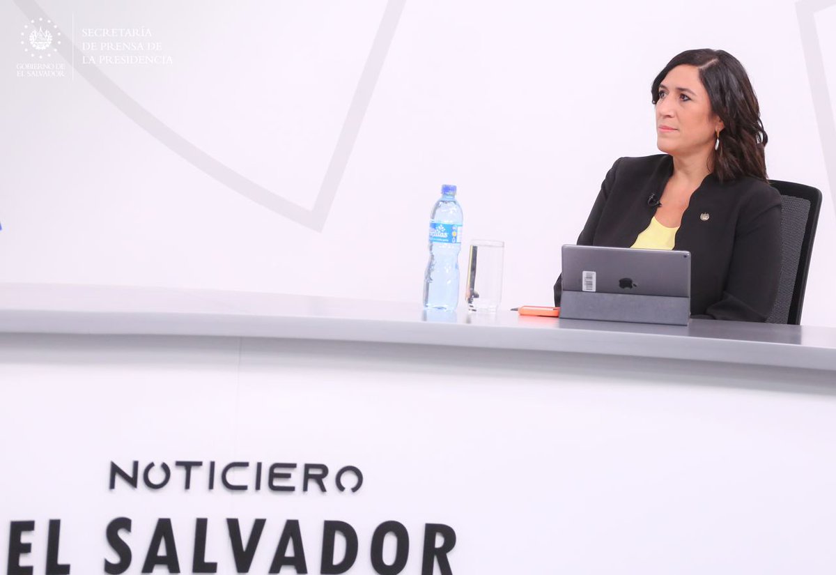 SecPrensaSV's tweet photo. #FIREMPRESA | "Esta medida suma $ 10 millones a los $700 millones que ya estaban": ministra de @EconomiaSV, @MariaLuisaHayem, sobre el fondo de FIREMPRESA. https://t.co/KzKTpixBnY