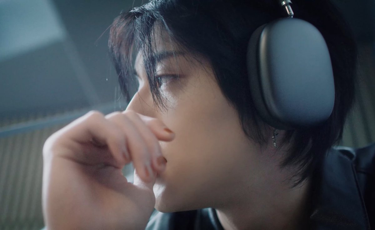 aahkeap's tweet image. หูฟัง แกๆ อืมๆ 🌚🌝
#DOCUMENTARY_FILM
#EP_2 
#HARUTO