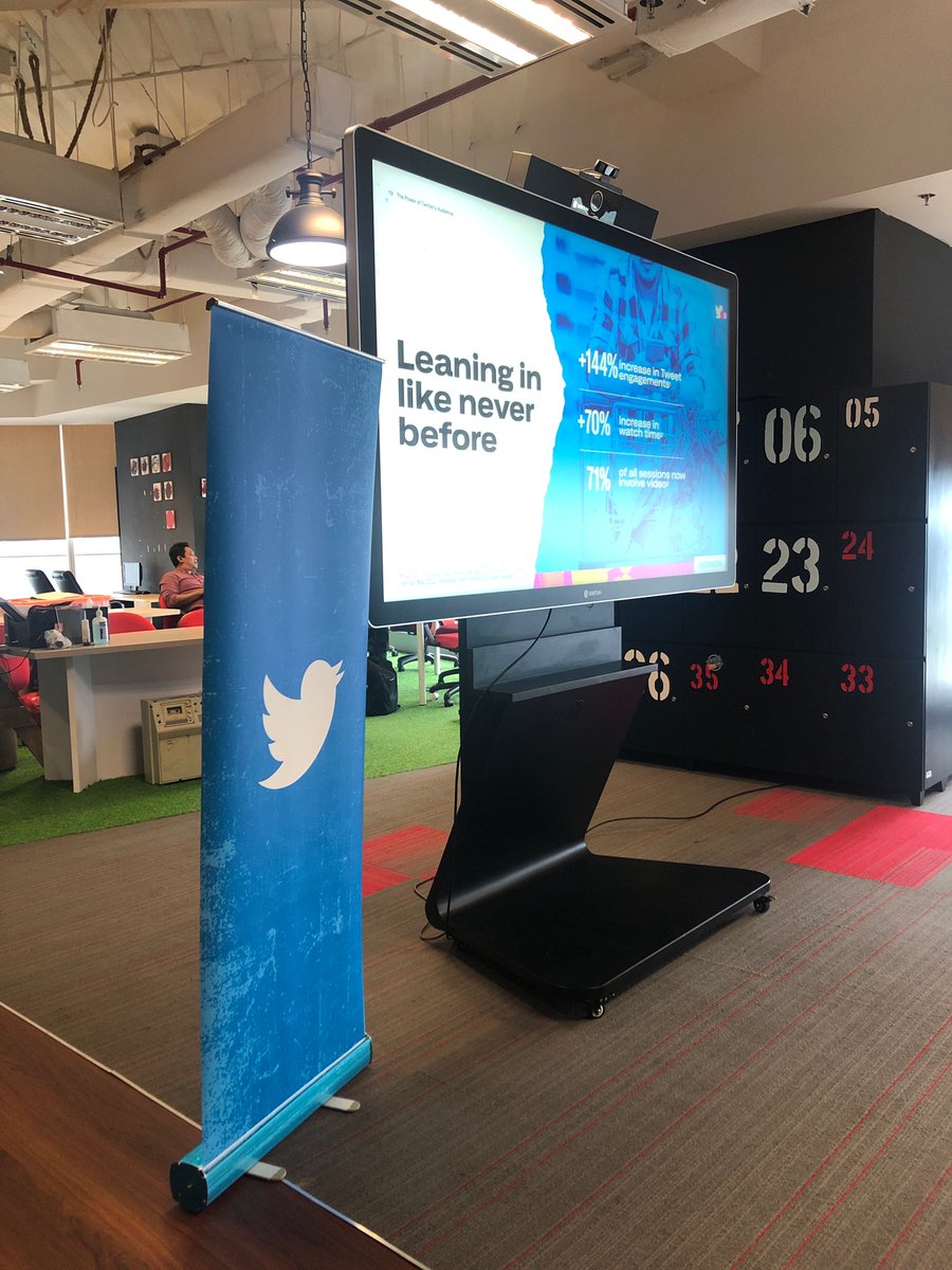 silvia_abdat's tweet photo. #twittermasterclass at MDMedia https://t.co/1h7fAFUMUL