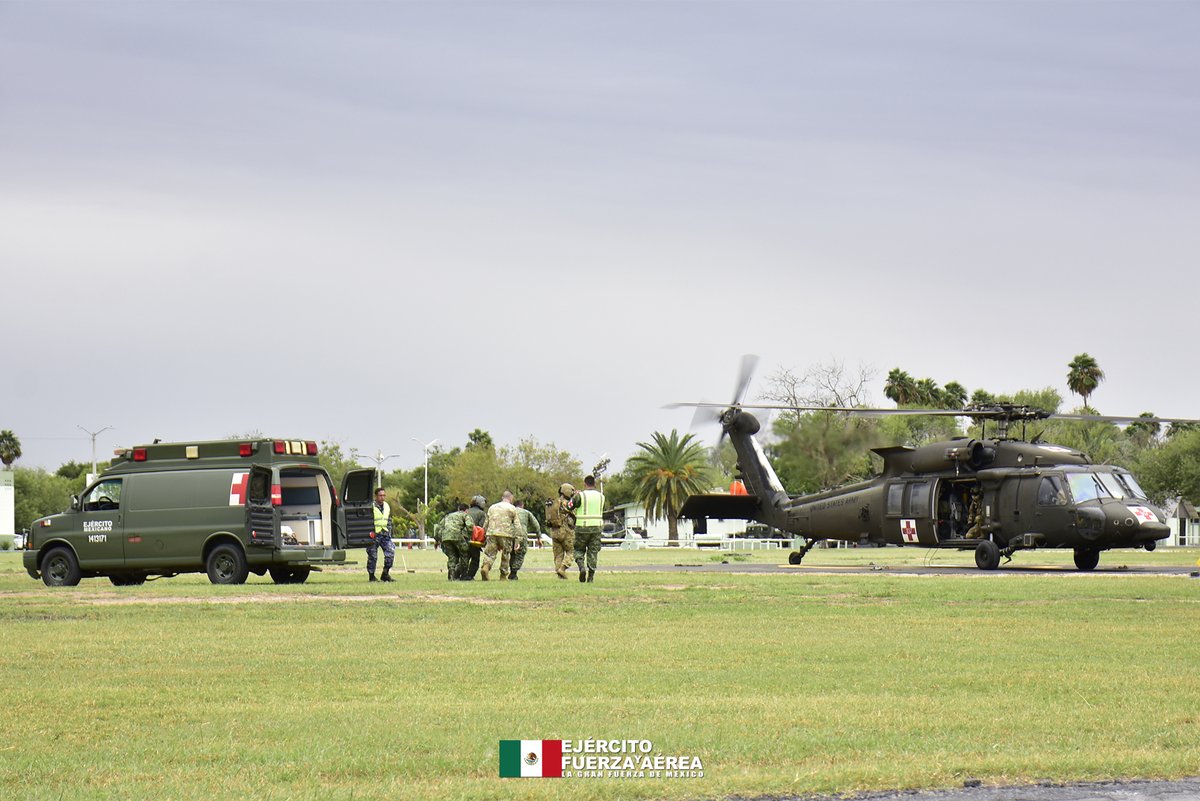 Defensamx1's tweet photo. Personal perteneciente al #EjércitoMexicano, #FuerzaAéreaMx y el @USArmyNorth lleva a cabo el “Ejercicio Binacional de Fuerzas Amigas 2022” en #Reynosa, #Tamaulipas.

@USNorthernCmd @jtfcs
#UnidosSomosLaGranFuerzaDeMéxico. https://t.co/9NcNDLEYpA