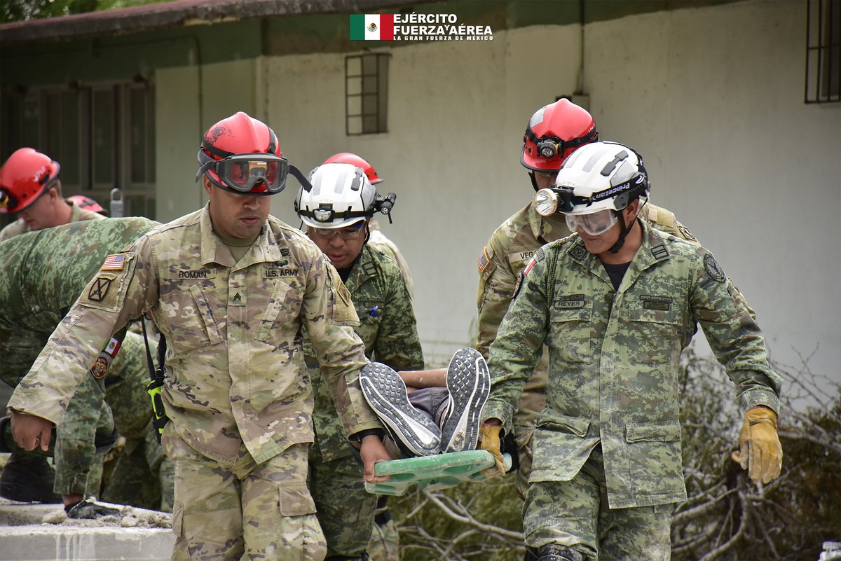Defensamx1's tweet photo. Personal perteneciente al #EjércitoMexicano, #FuerzaAéreaMx y el @USArmyNorth lleva a cabo el “Ejercicio Binacional de Fuerzas Amigas 2022” en #Reynosa, #Tamaulipas.

@USNorthernCmd @jtfcs
#UnidosSomosLaGranFuerzaDeMéxico. https://t.co/9NcNDLEYpA