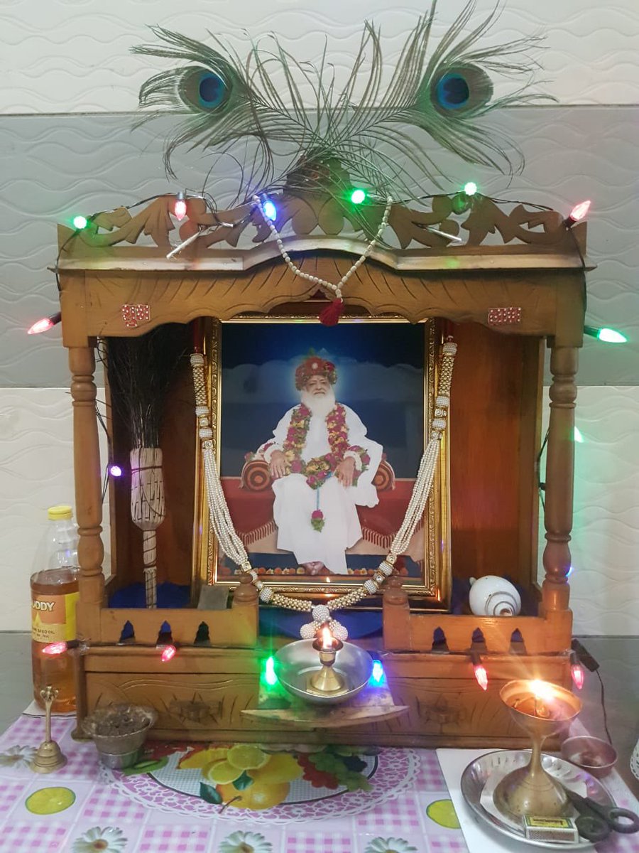 SharmaHamdam's tweet photo. Vidyarthi Anushthan Shivir consists of enjoyable activities such as inspiring stories from Vedic literature, Yoga, Pranayama, Guided Meditation, Shlokas, Keertans, Bhajans, Festivals, Games, Cultural Arts and many more. Sant Shri Asharamji Bapu 
Core Values
#FutureOfBharat https://t.co/Ka44S6Dh36