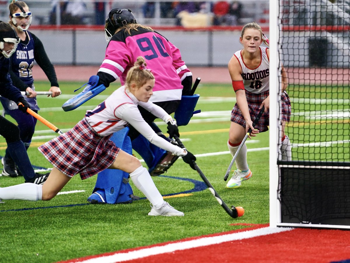 ReneaLauck's tweet photo. 🏑❤️🏑 @IroquoisAthlet1 https://t.co/T5SAe3C22g
