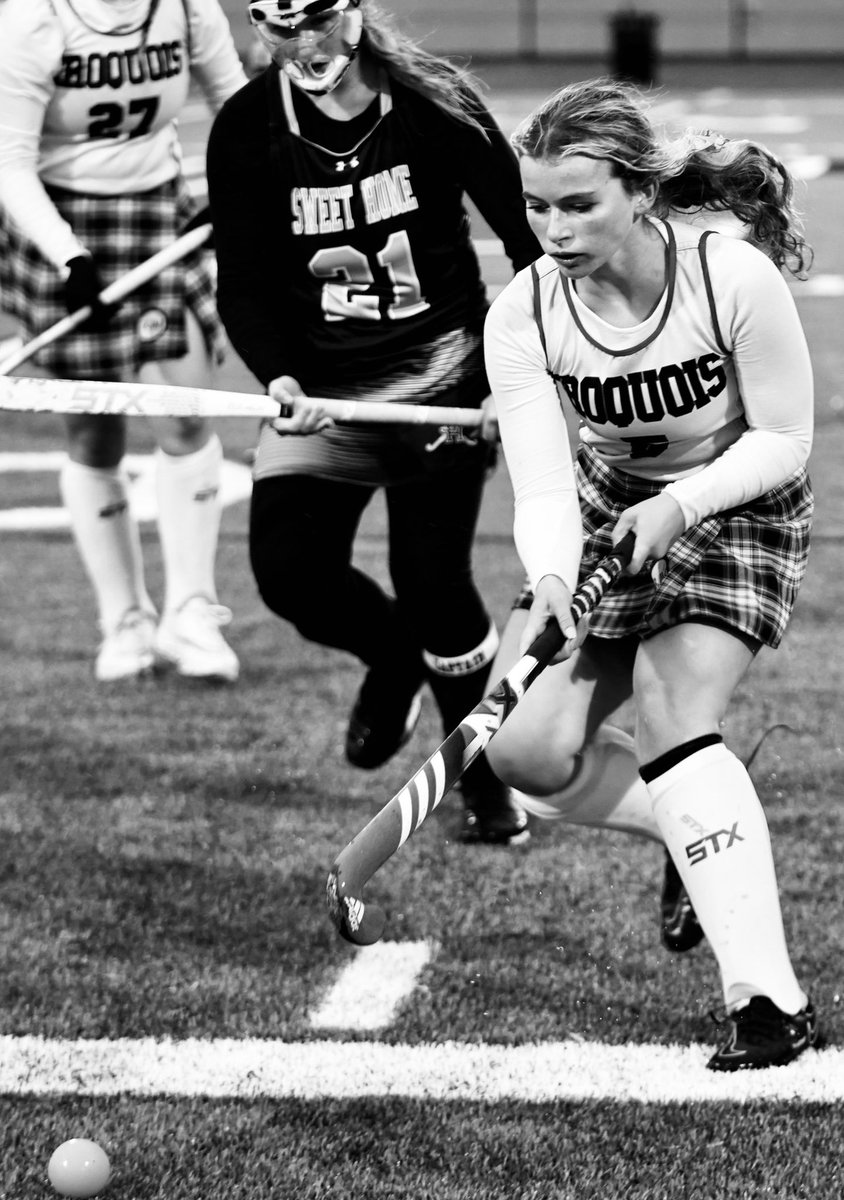 Another win for the Lady Chiefs FH 🏑♥️ <a href="/IroquoisAthlet1/">Iroquois Athletics</a>