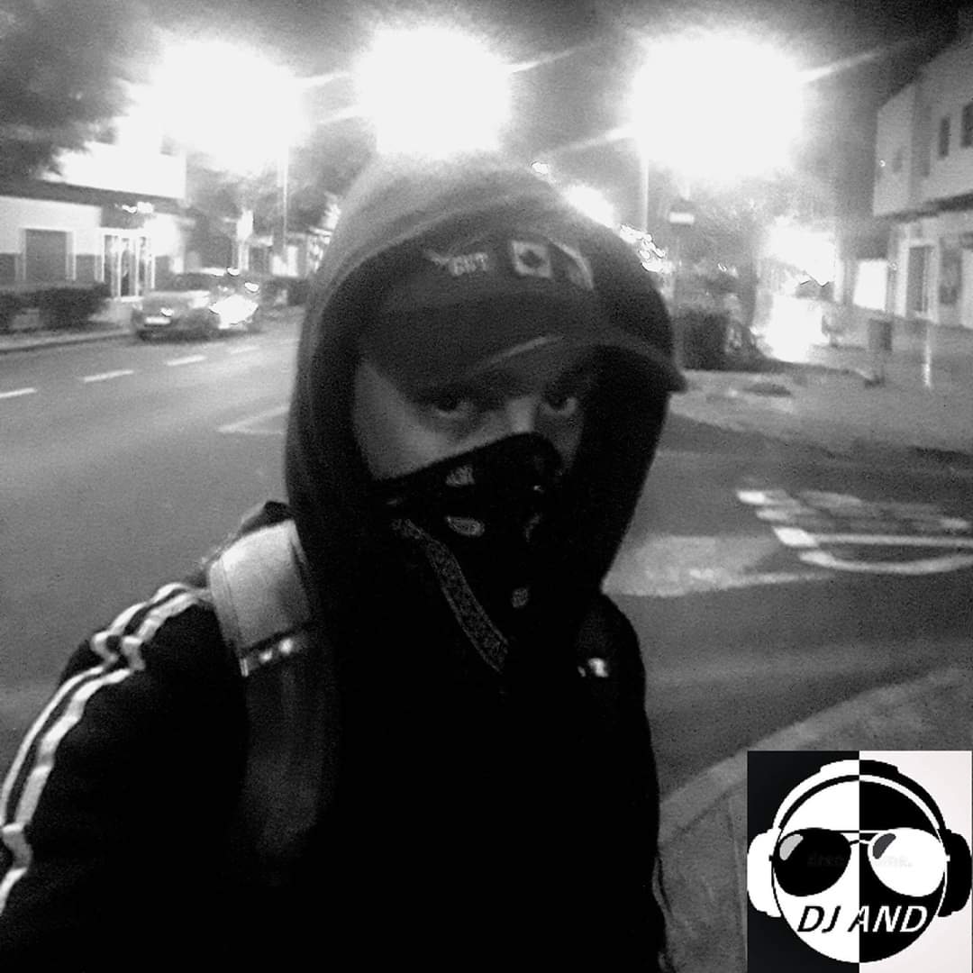 DJ__AND's tweet image. #FotografieDeProfilNouă