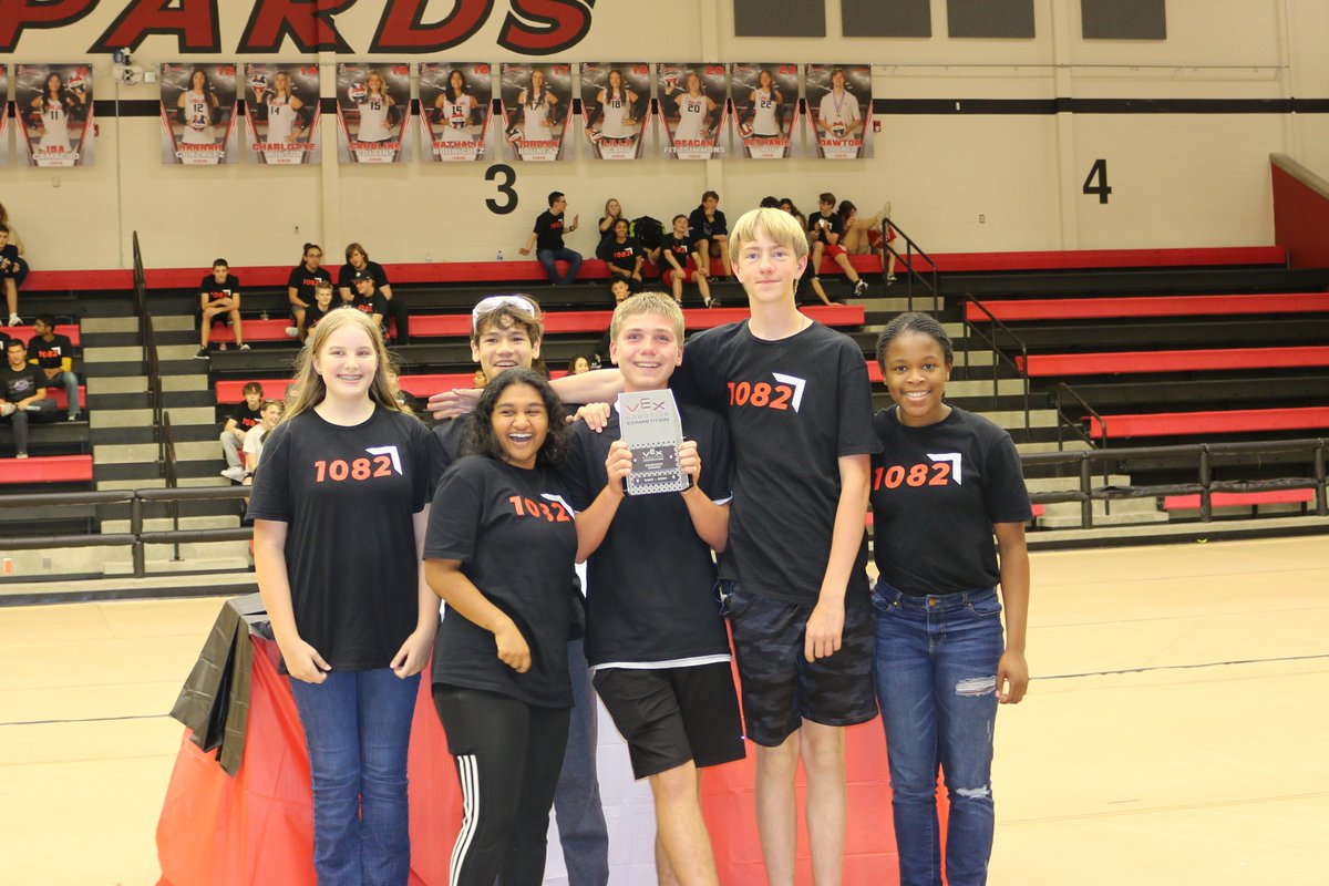 lovejoyrobotics's tweet photo. Congrats to #1082S - Socially Awkward Nerds - for Ranking 14th in Qualifications AND for winning the INNOVATE AWARD! This young team has worked SO hard to earn this. We are beyond excited and proud! #LovejoyRobotics #OneHeartOneLovejoy #BestTodayBetterTomorrow #ForTheLoveOfBots https://t.co/CAuR5OLsp8