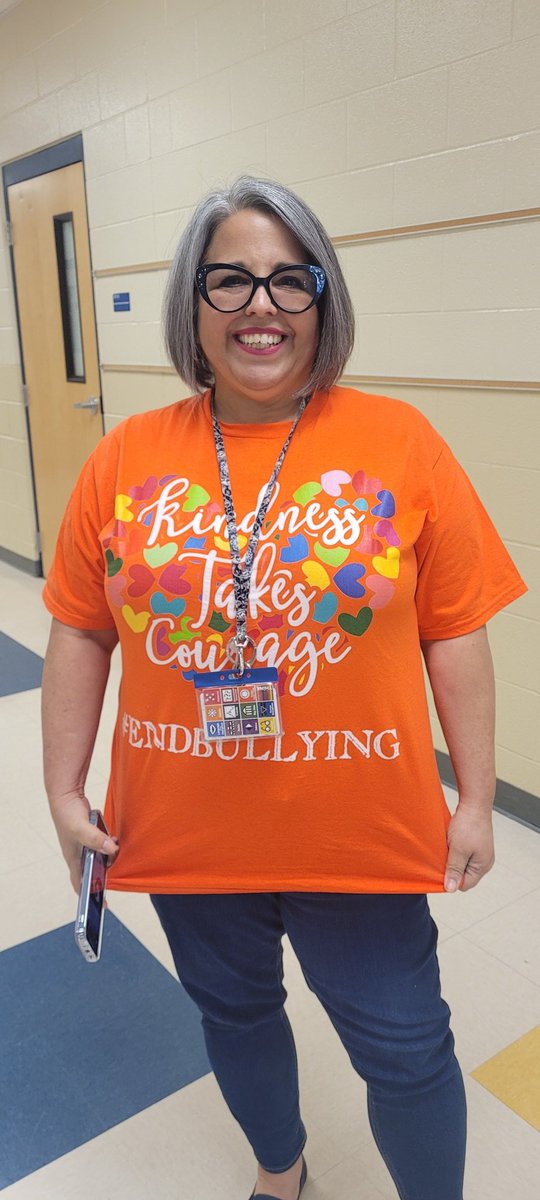 JessicaQRod's tweet image. Our Ottsome students and staff showed our support for #UnityDay2022 by wearing orange.  At Ott we strive to provide an inclusive, accepting and loving environment. @NISDOtt @NISDCounseling #GLOWatOtt