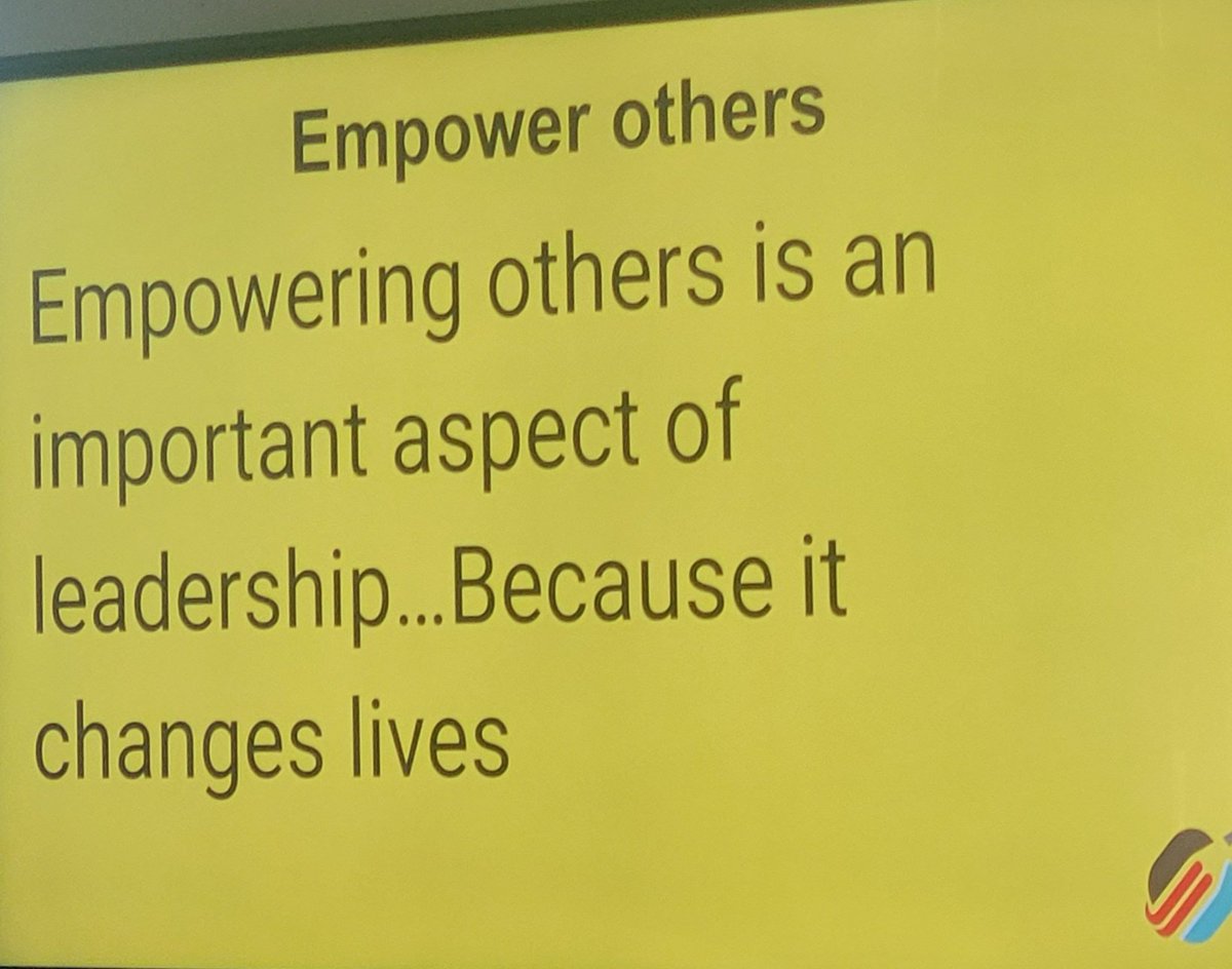 CHISDcounselors's tweet photo. @cedarhillisd counselors working through our districts Leadership Definition to identify our role specific behaviors. S/O to the amazing @BogarLaurance for leading the work. #OwnYourProgram #ClearIsKind @Cojackson78 https://t.co/B0ZNMGlVh2
