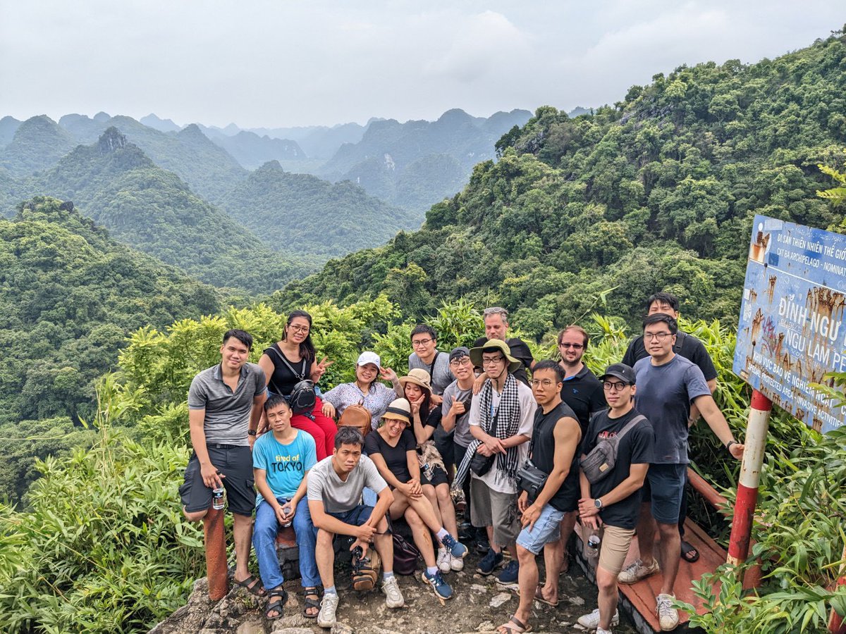 catbaexpress's tweet photo. Trekking Cat Ba National Park, Cat Ba, Vietnam.
An activity that you cannot miss in Vietnam
#catba #catbanationalpark #travel #vietnam #photography #travelphotography #catbaexpress https://t.co/azD9XcRHlU
