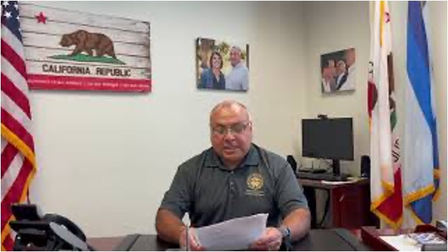 AB2260bill's tweet photo. Assemblymember Freddie Rodriguez comments on passage of #AB2260 for an #ACSCC22 Clinical Congress Advocacy Round Table.  He describes the advocacy effort to pass a bill to add #StoptheBleed kits to AEDs @AsmRodriguez52 @amyliepert #CALeg https://t.co/QHMkrVLYrI https://t.co/l5SXi7NbYR
