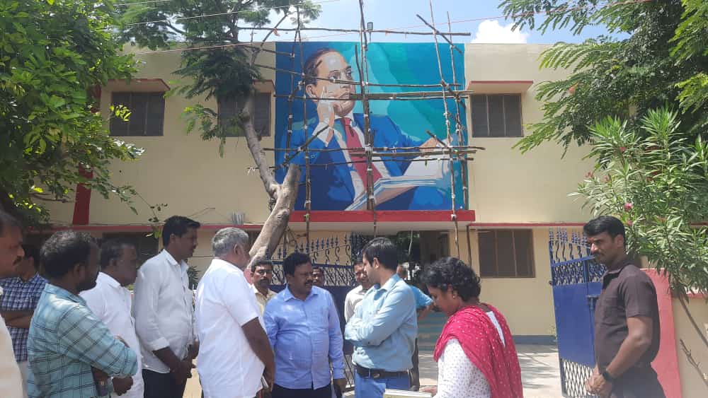 ravikanthgoud_p's tweet photo. @Collector_RSL @DproRajanna pic of the day రాజన్న సిరిసిల్ల జిల్లా ముస్తాబాద్ మండలం లోని పోతుగల్ గ్రామం లో బాలుర వసతి గృహాన్ని కలెక్టర్ గారు సందర్శించిప్పుడు నేను తీసిన ఫోటో https://t.co/sRu6NhYaOx