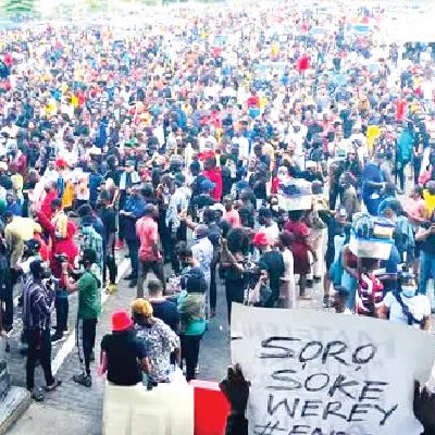 sheymanishere's tweet photo. Don't say anything, just retweet when you see this. #EndSARS #LekkiMassacre. 20-10-20. 💔🇳🇬 https://t.co/RXfx9cwu5U