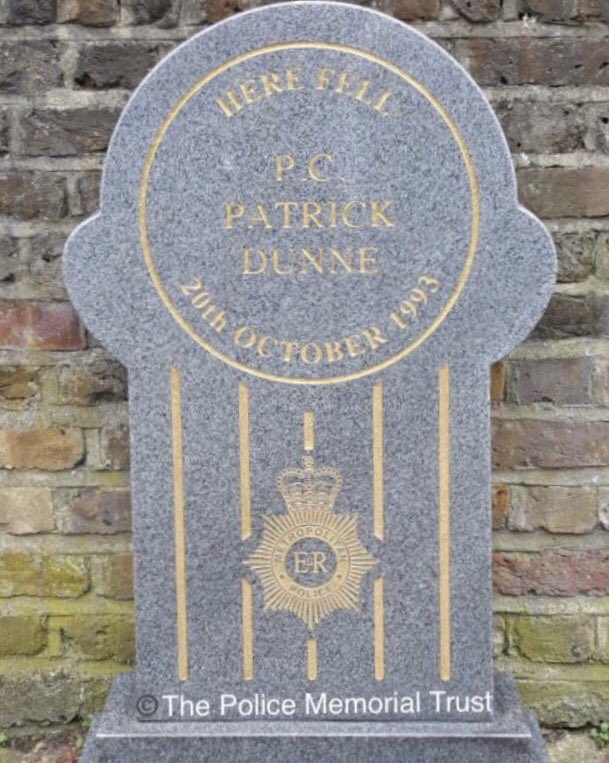tpmt_org's tweet photo. Today we remember PC Patrick Dunne, 44, of the MPS. He was murdered in 1993 as he investigated the sound of gunshots in a street.His killer laughed as he walked away.We unveiled our memorial in June 1996
@metpoliceuk 
@MPFed
#HonouringThoseWhoServe #PoliceMemorials 
#PoliceFamily https://t.co/lG1qATeWSf