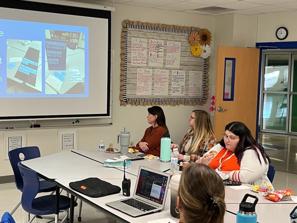 Robin Burr tweet media