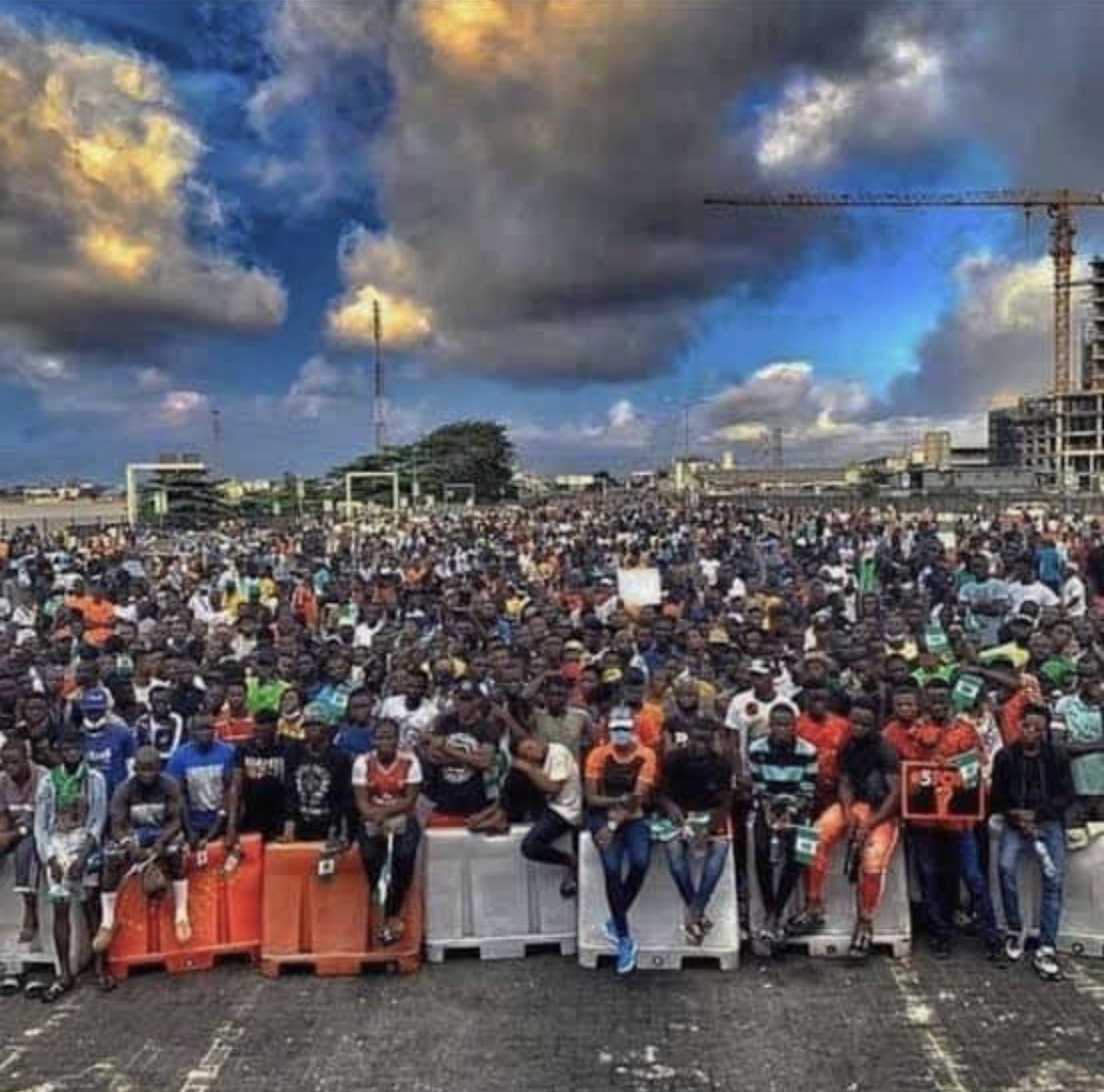 iam_slheem's tweet photo. We would not forget 20.10.2020 #LekkiMassacre https://t.co/N1WwgwXmx9
