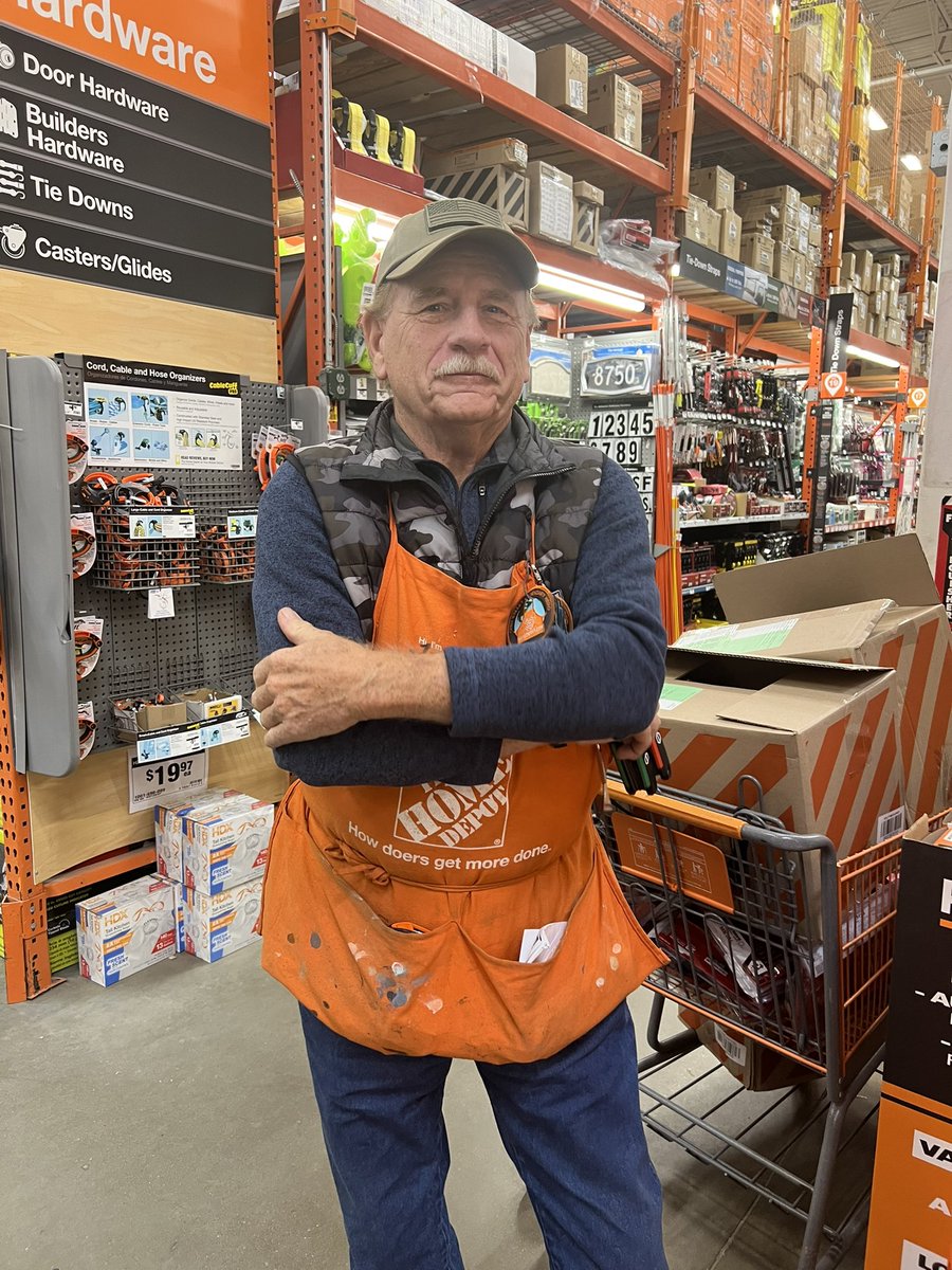 crystal_hanlon's tweet photo. Thank You to Team #4117 in Pittsburgh!  I appreciate each and every one of you for walking with me and teaching me some new tools!  So enjoyed my visit!  Awesome job! https://t.co/yUzxgzqkYj