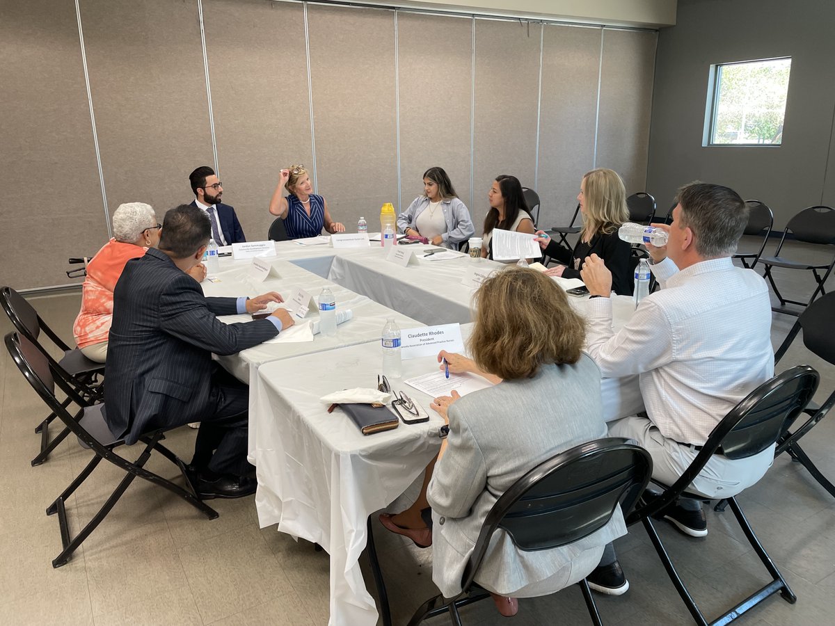 lasvegasymca's tweet photo. Thank you, Representative Horsford, Representative Lee, and Senator Rosen for joining the YMCA in community roundtables on the value of Medicare Advantage to our work around social determinants of health, preventative health, and chronic disease management! #ForABetterUs https://t.co/j7mQWPqLPN