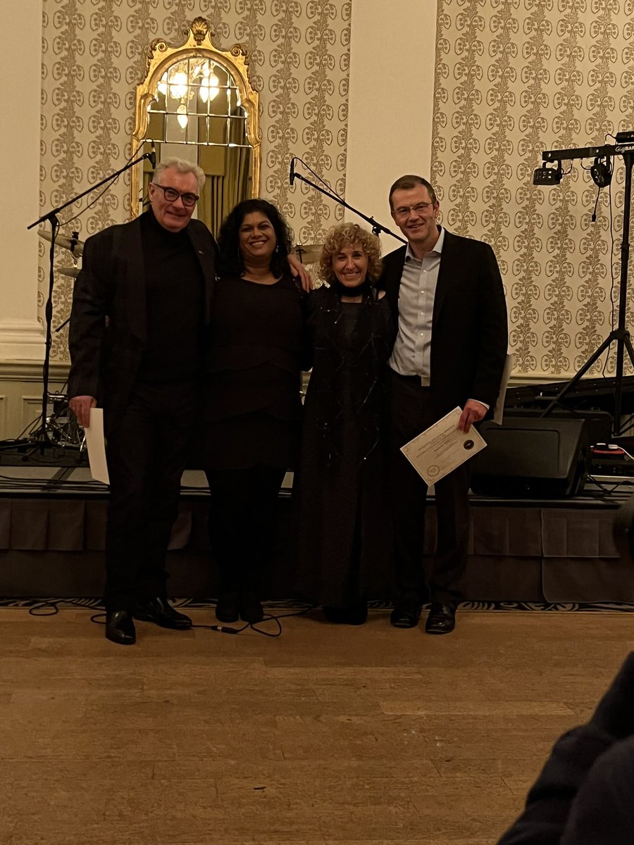 kaytool's tweet image. I didn’t think it could get any better than being at #SMR2022 in Scotland with your Scottish PI, but seeing him receive a lifetime achievement award was even better. Congrats @MaxTheSFCat!! @SocietyMelanoma @NeliMUlrich @huntsmancancer @AshaniTW @HolmenSheri @RobertJudsonTo1