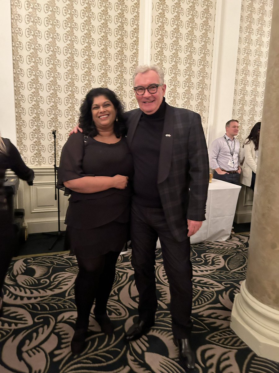 kaytool's tweet image. I didn’t think it could get any better than being at #SMR2022 in Scotland with your Scottish PI, but seeing him receive a lifetime achievement award was even better. Congrats @MaxTheSFCat!! @SocietyMelanoma @NeliMUlrich @huntsmancancer @AshaniTW @HolmenSheri @RobertJudsonTo1