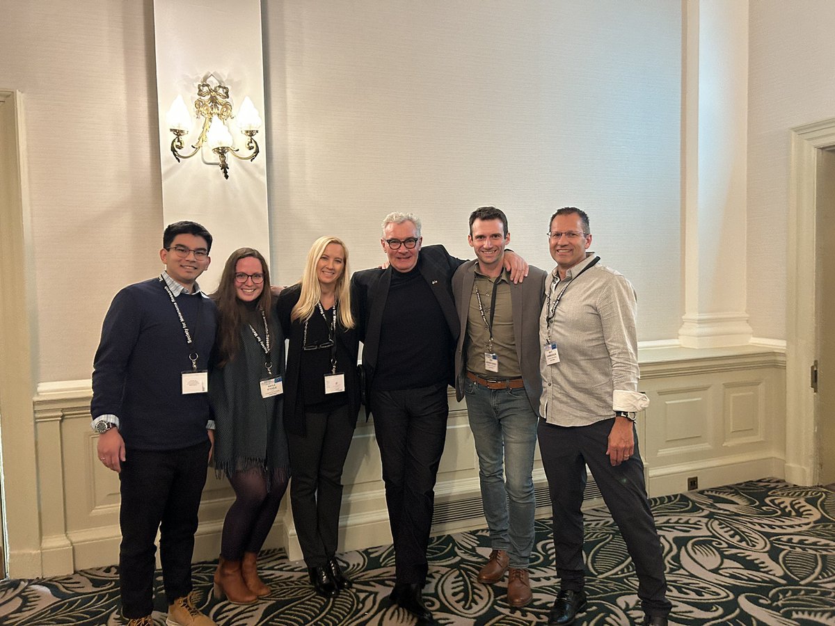 kaytool's tweet image. I didn’t think it could get any better than being at #SMR2022 in Scotland with your Scottish PI, but seeing him receive a lifetime achievement award was even better. Congrats @MaxTheSFCat!! @SocietyMelanoma @NeliMUlrich @huntsmancancer @AshaniTW @HolmenSheri @RobertJudsonTo1