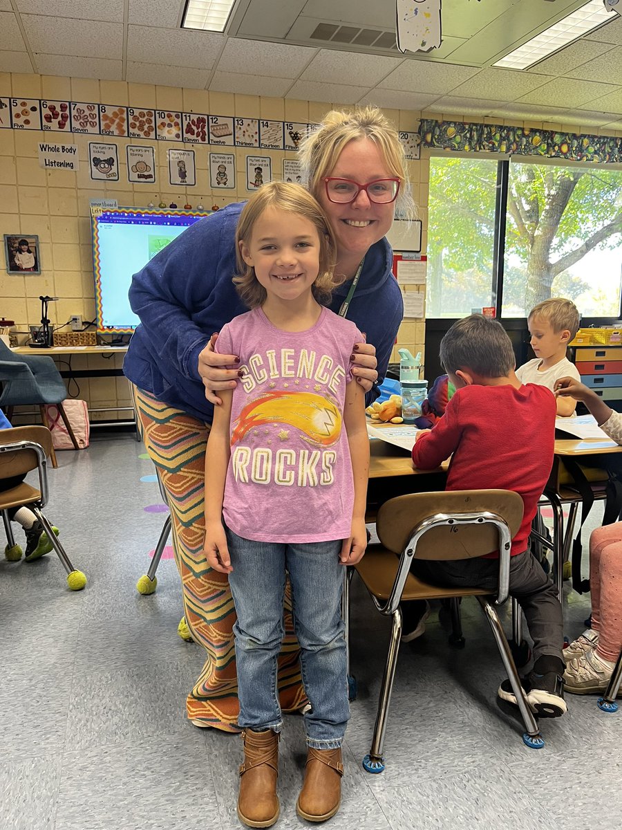 When a student wears a shirt “just for you”. 🫶🏻😁#STEMforALL