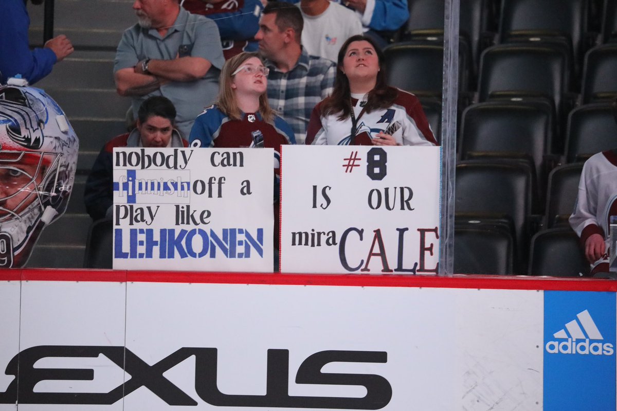 Avalanche's tweet photo. We see you Avs Faithful 👀

#GoAvsGo https://t.co/QnEpEgl5Sz