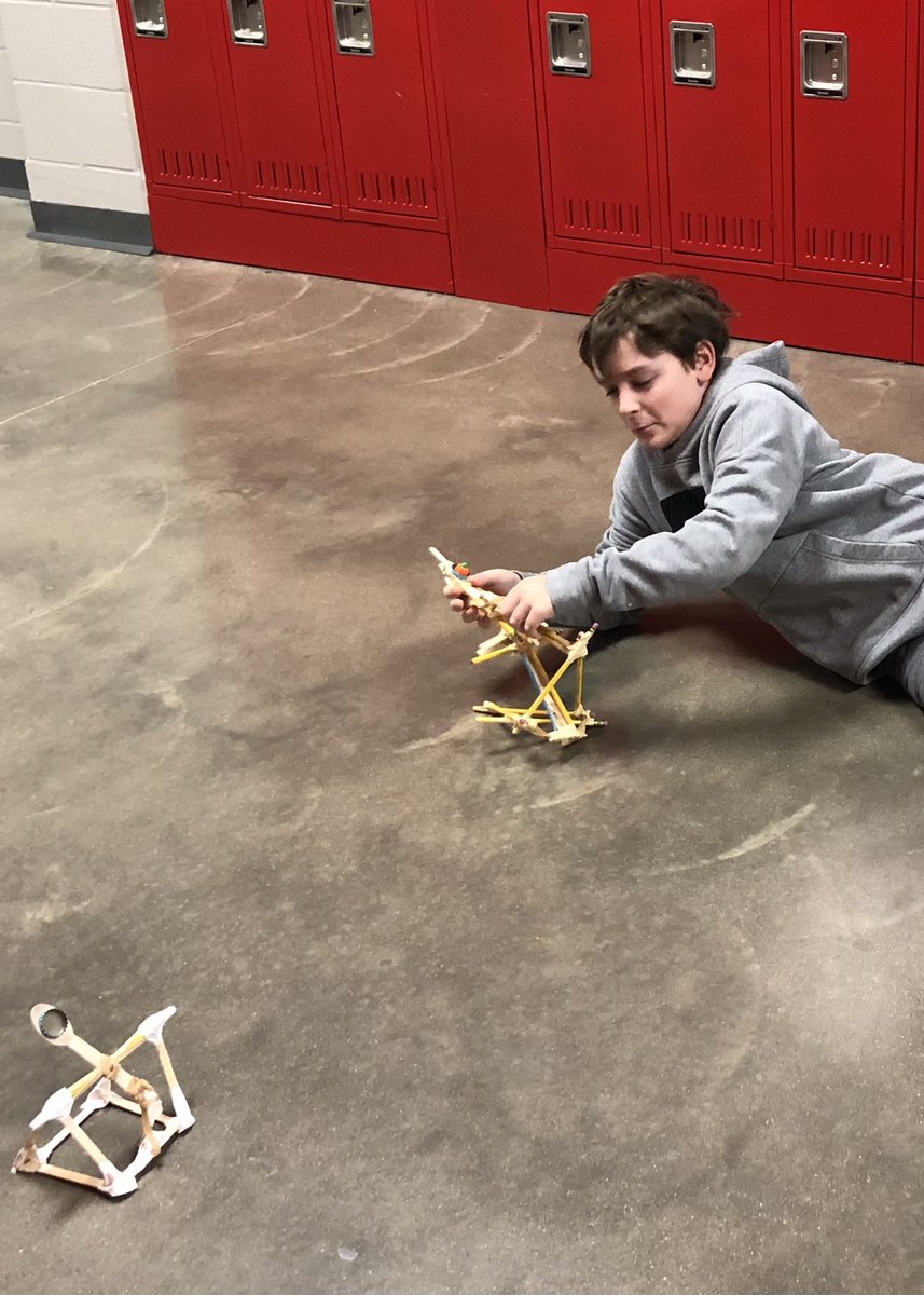 BMS STEM Club building a catapult to launch candy pumpkins and solving a forensic mystery with chromatography, fingerprint analysis, and substance analysis. 🧑🏽‍🔬👨🏼‍🔬🧪🔬 <a href="/BurnsMiddleScho/">Burns Middle School</a>